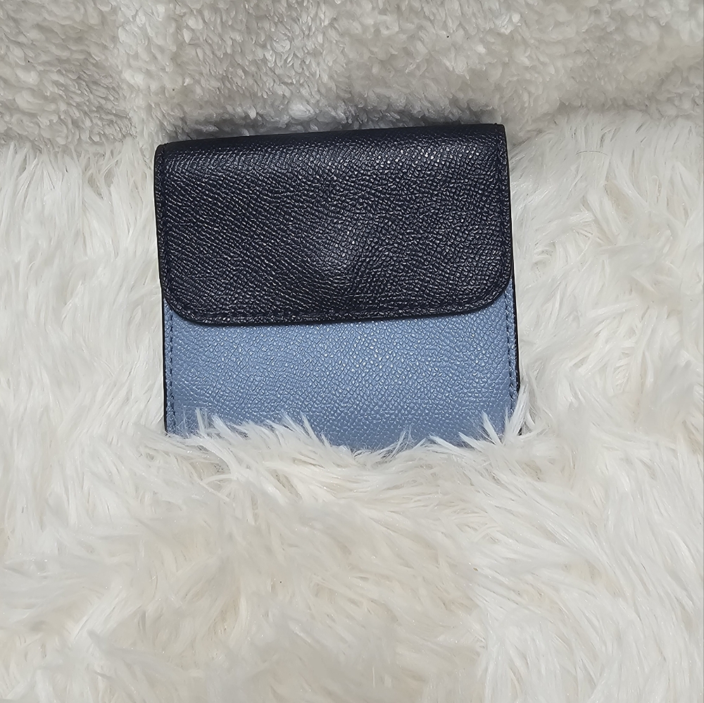 Coach Essential Mini Trifold Wallet In Colorblock Blue - Picture 10 of 10